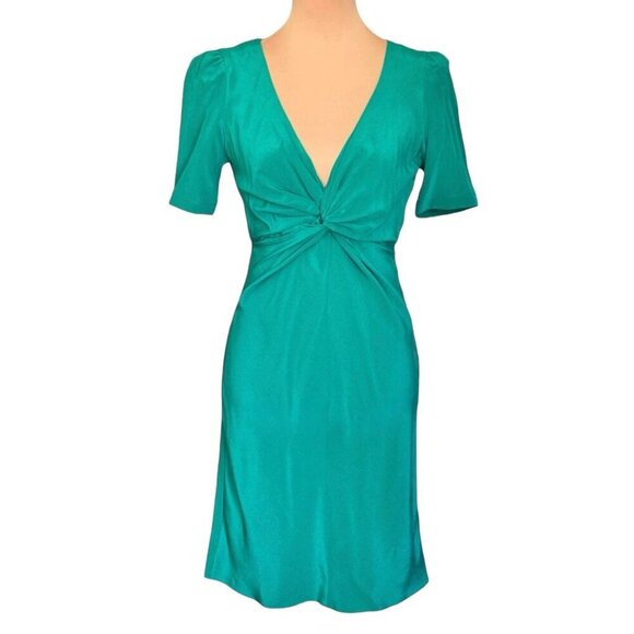 NWT Rebecca Minkoff Silk Dress Sz.4 Kelly Green V-Neck Feminine Coquette Glam - Picture 11 of 11
